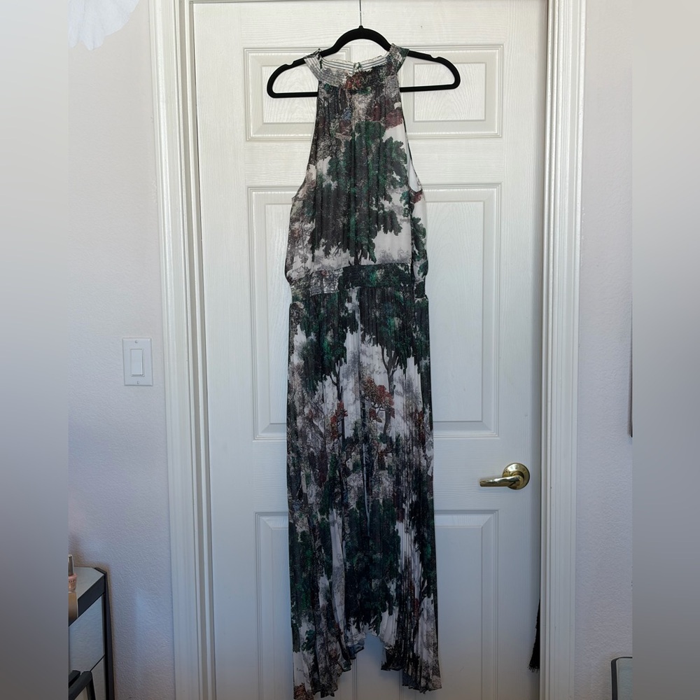 White House Black Market Green and White Striped Blouse